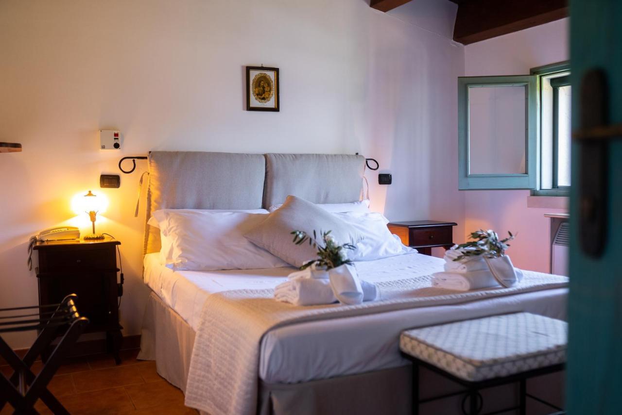 Masseria Montepaolo Dimora Di Charme Conversano Luaran gambar