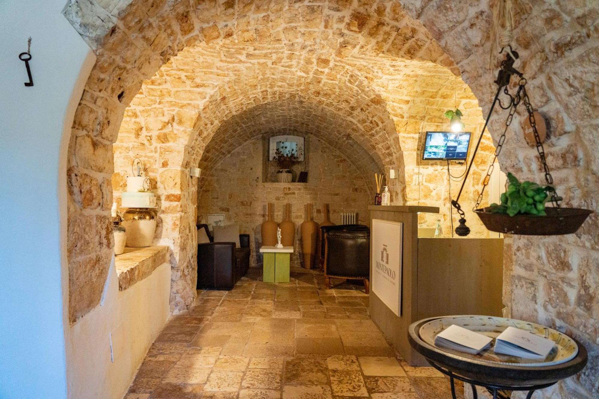 Masseria Montepaolo Dimora Di Charme Conversano Luaran gambar
